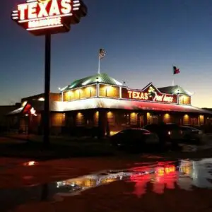 What Time Does Texas Roadhouse Open?